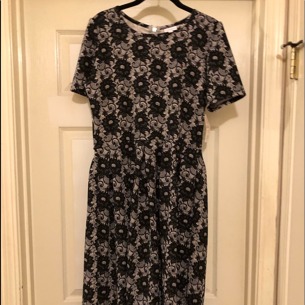 LulaRoe Amelia Dress